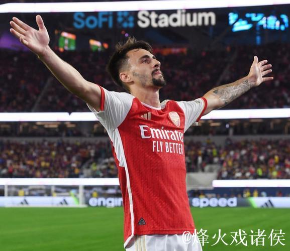 汉堡2-1力克斯图加特,法比奥-维埃拉建功,格拉策尔闪耀 汉堡2-1力克斯图加特,法比奥-维埃拉建功,格拉策尔闪耀